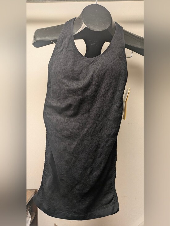 Everlast Tops - LG Everlast Black Textured Scoop Neck Athletic Push Up Tank Remove Cups Wicking